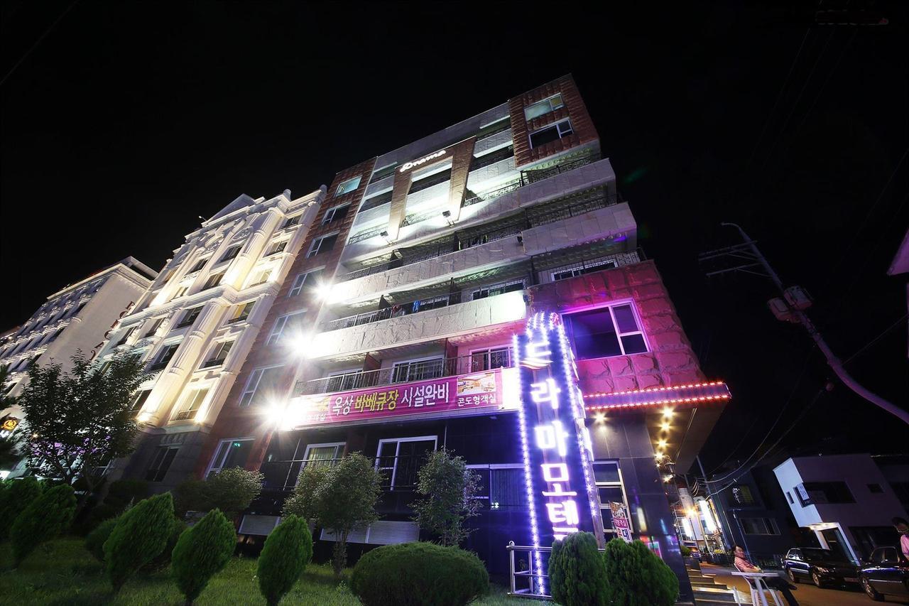 Drama Motel ボリョン エクステリア 写真