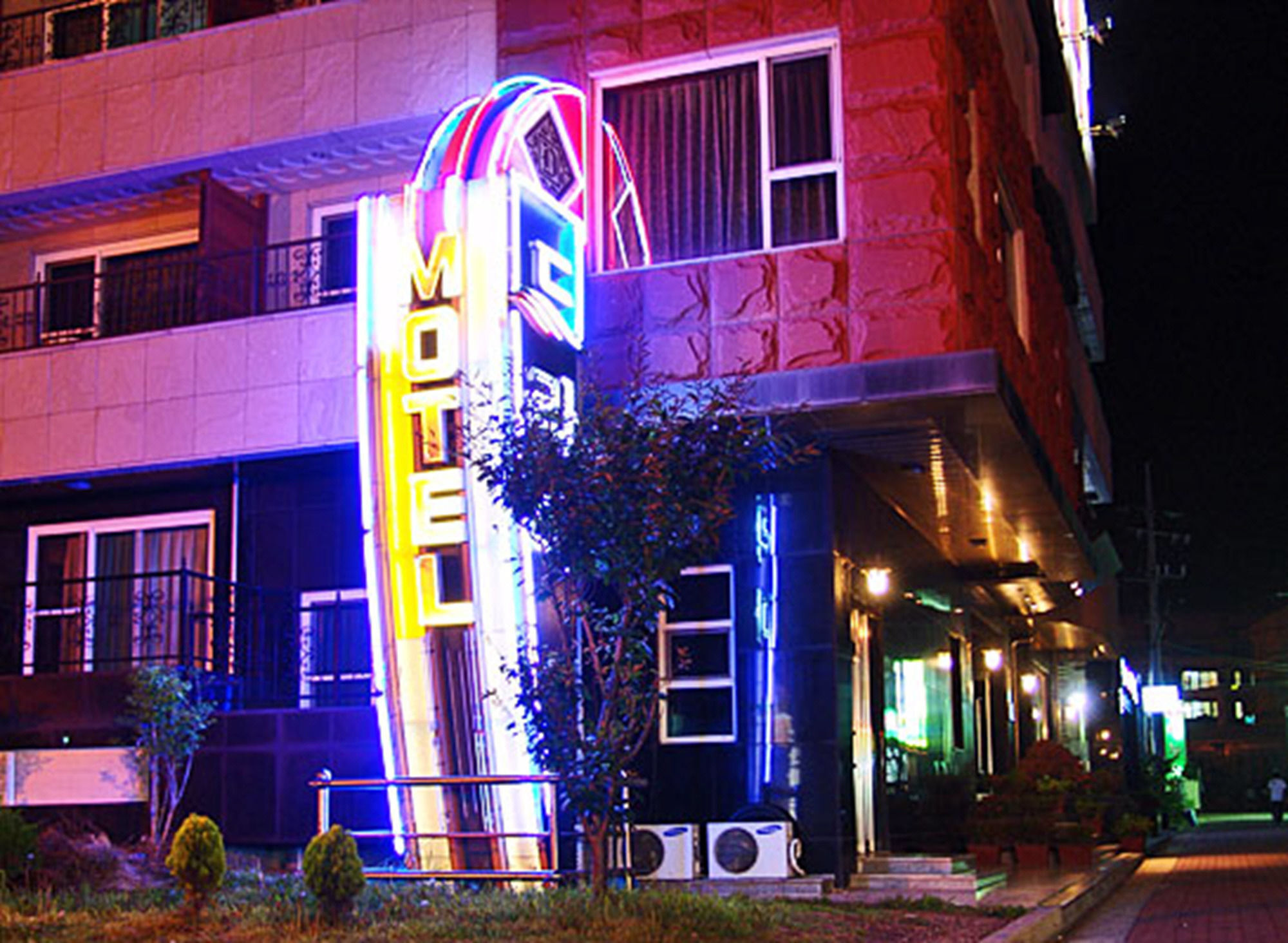 Drama Motel ボリョン エクステリア 写真